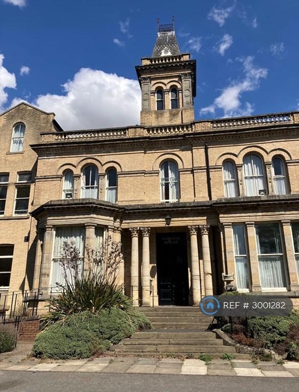 1 bedroom flat in Dawson House, Hull, HU6 (1 bed) (#3001282)