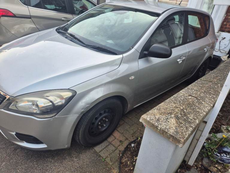 Kia, CEED, Hatchback, 2011, Manual,1582 (cc), 5 doors