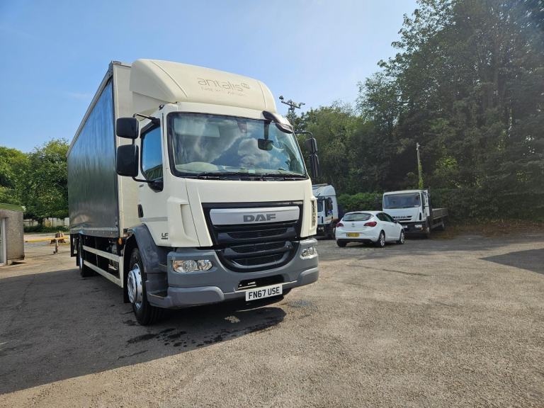  2017 DAF 260 18 ton curtain side/ 1 owner low miles/new mot/UK delivery