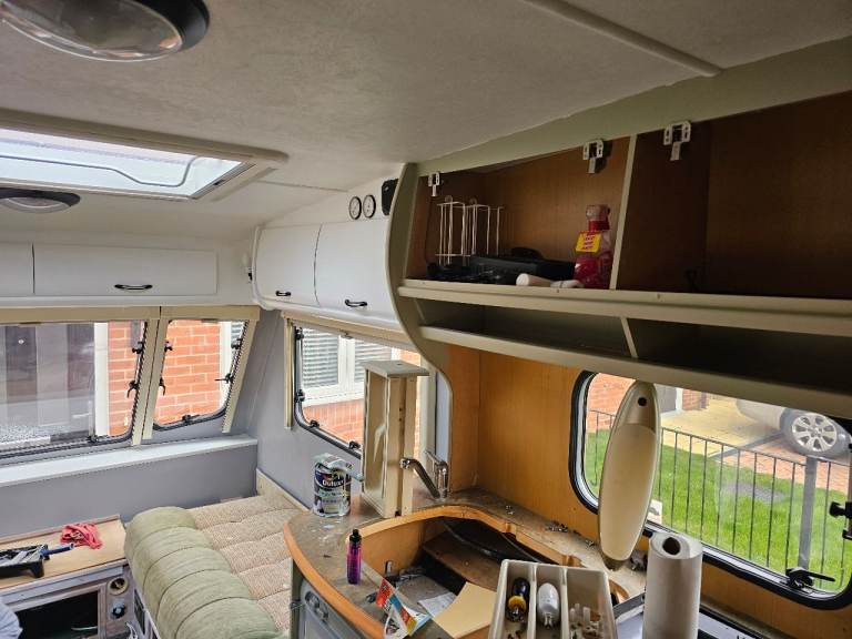 Abbey cardinal 6 birth tour caravan 