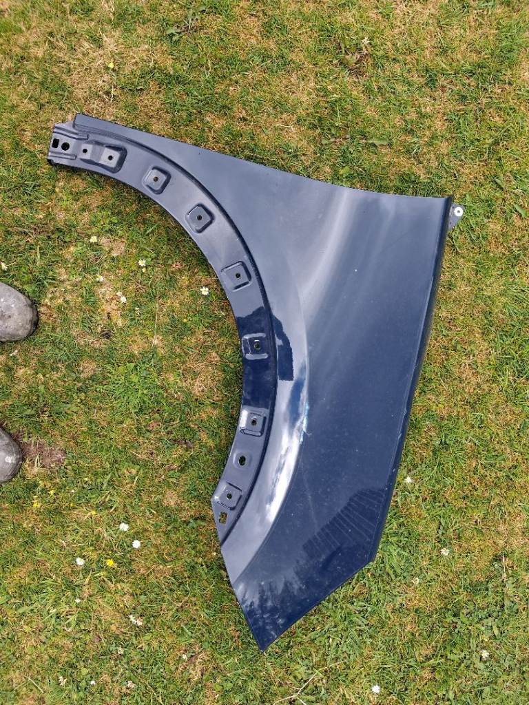 Ford Puma front wing 