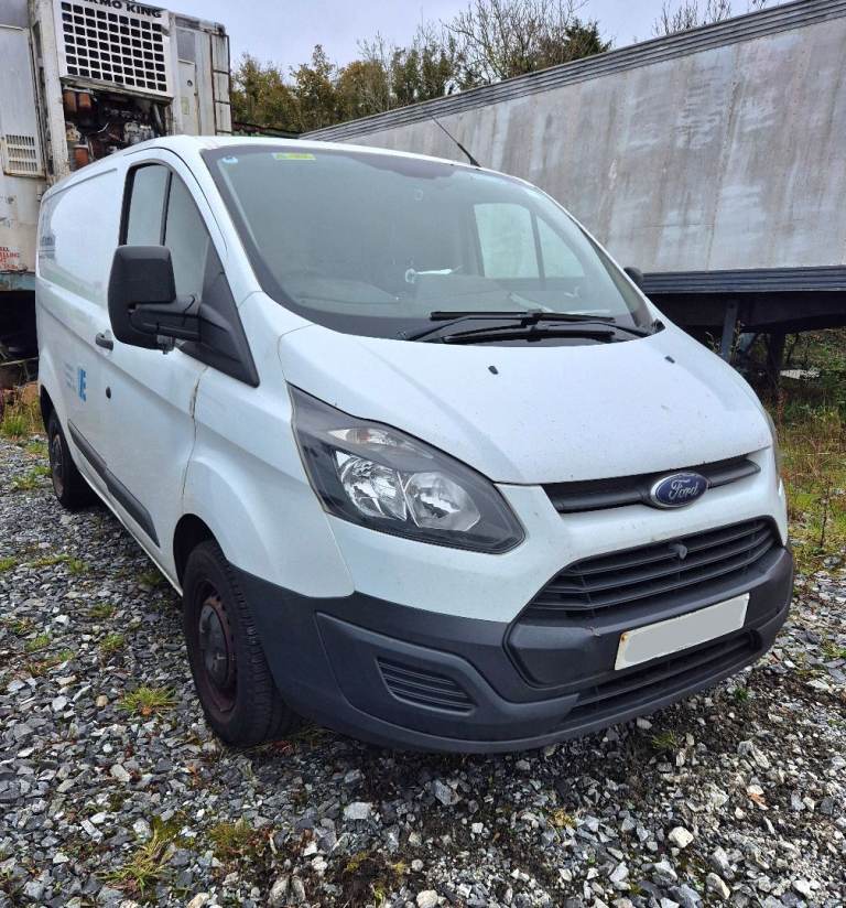 2015 Ford Transit Custom 2.2 BREAKING PARTS SPARES ONLY 
