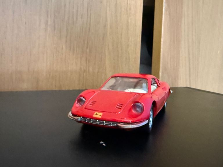 Maisto Ferrari Dino 246GT Model / Toy Car - Red, Good Condition (READ DESCRIPTION)
