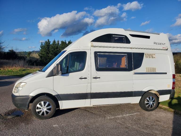 Mercedes-Benz La Strada Regent L