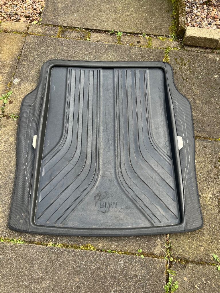 BMW f30 boot mat