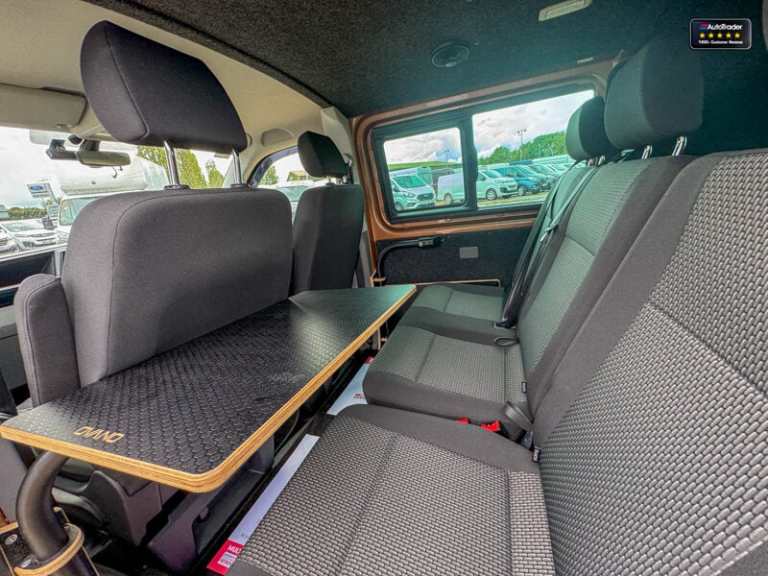 2023 Volkswagen Transporter Crew Cab LWB L2H1 T32 Tdi Kombi Highline Air Con Cam EURO 6 NO VAT Cr...