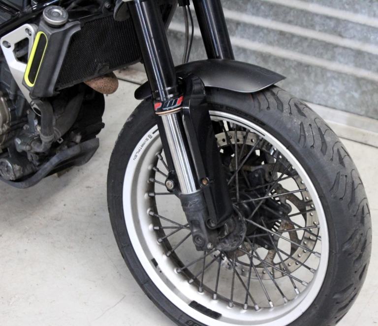 2019 19 HUSQVARNA SVARTPILEN 401 ABS NAKED CAFE RACER NEW MOT TRADE SALE A2 COMP