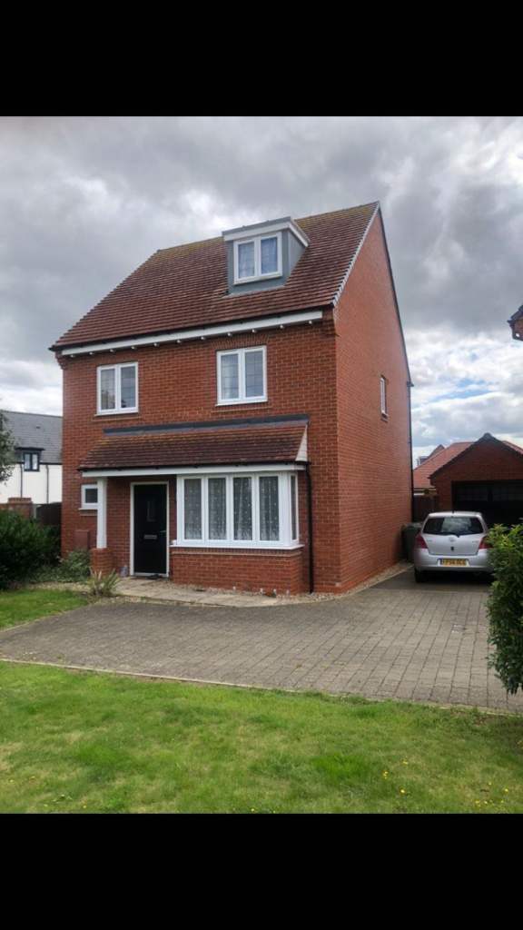 Room with en-suite in Silsoe