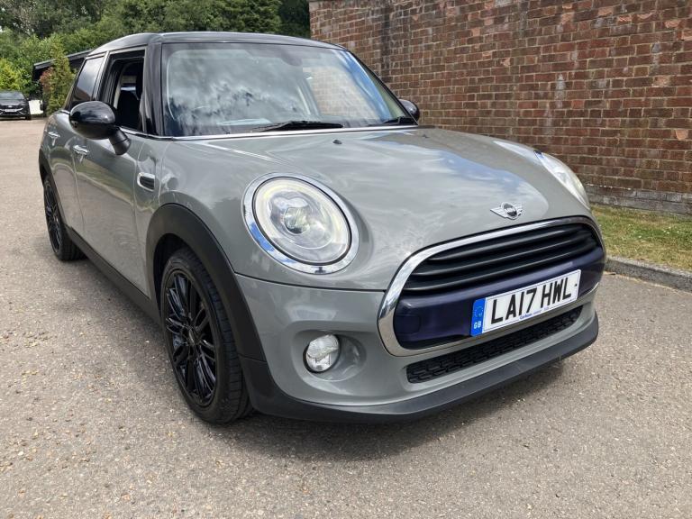 MINI HATCH 1.5 5-Door Hatch Cooper 2017