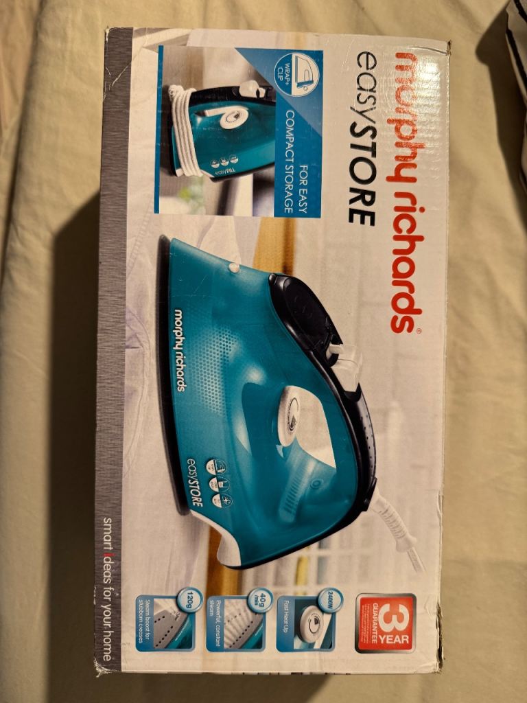 Morphy Richards EasyStore Steam Iron