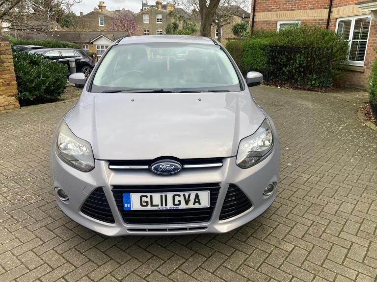 2011 Ford Focus 1.6 125 Zetec 5dr HATCHBACK Petrol Manual