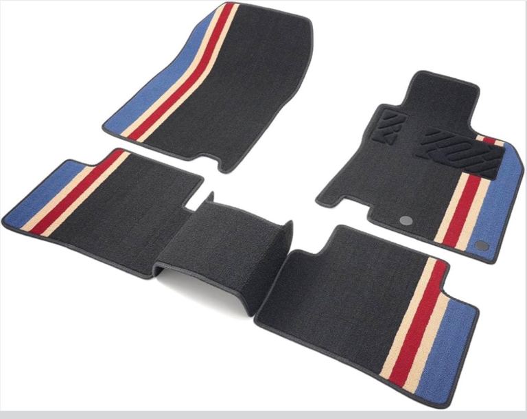 Nissan Qashqai Accessories(Mats) Bundle 