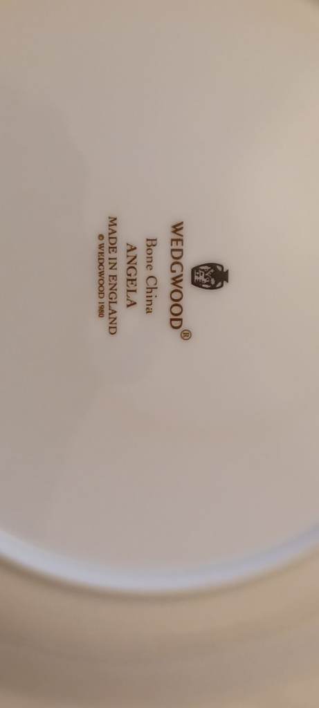 Wedgwood angela dinner service
