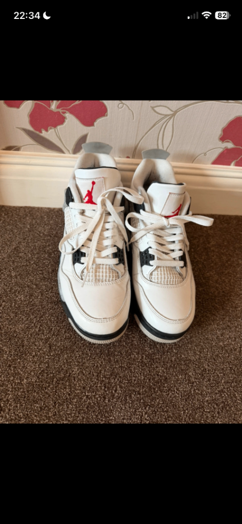 Air Jordan 4 retro white cement