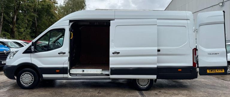 2016 Ford Transit 2.2 TDCi 350 Panel Van 5dr Diesel Manual RWD L4 H3 Euro 5 (DRW) (155 ps) PANEL ...