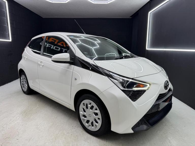 2018 Toyota AYGO 1.0 VVT-i X-Play 5dr HATCHBACK PETROL Manual