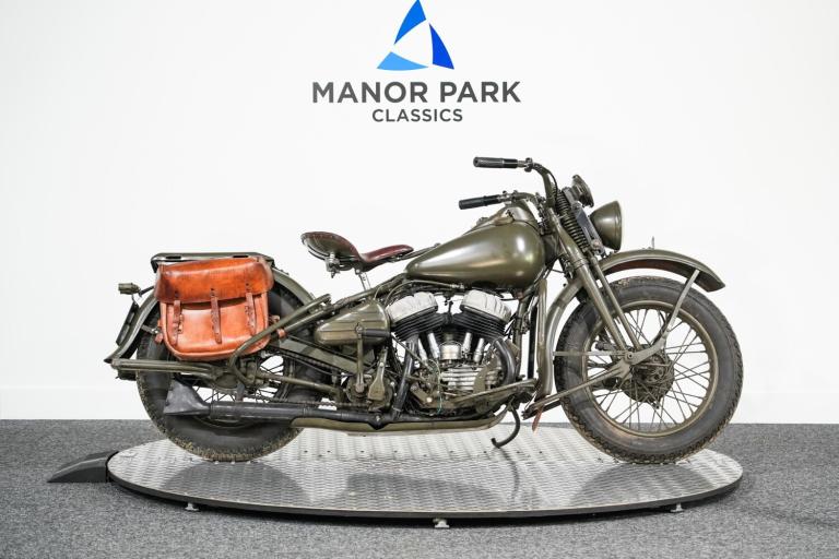 1946 Harley-Davidson WLC  Petrol Manual