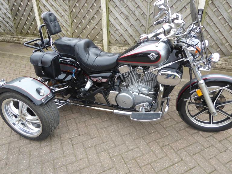 KAWASAKI  VN 1500 TRIKE H REG VERY LOW MILES REVERSE GEAR 1 YEARS MOT