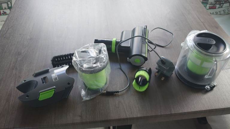 A job lot of Gtech Handheld Vacuum parts 