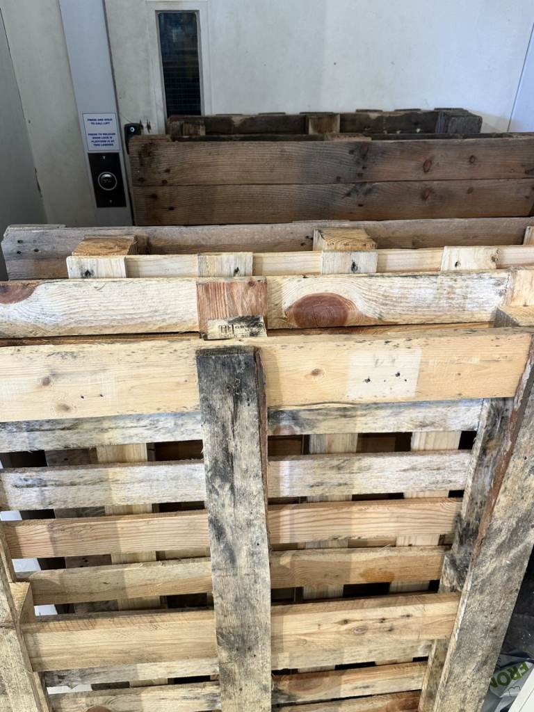 Free Pallets