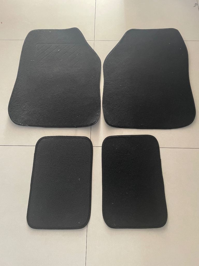  car mats for smaller-sized cars