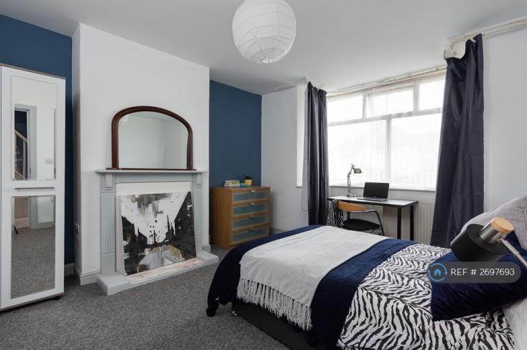 6 bedroom house in Filton Avenue, Horfield, Bristol, BS7 (6 bed) (#2697693)