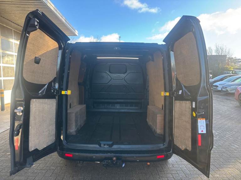 2022 Ford Transit Custom 2.0 EcoBlue 130ps Low Roof Limited Van Auto PANEL VAN DIESEL Automatic