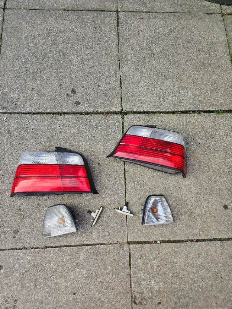 E36 saloon clear light set 