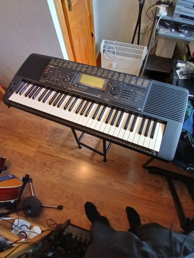 Yamaha psr 520 keyboard 
