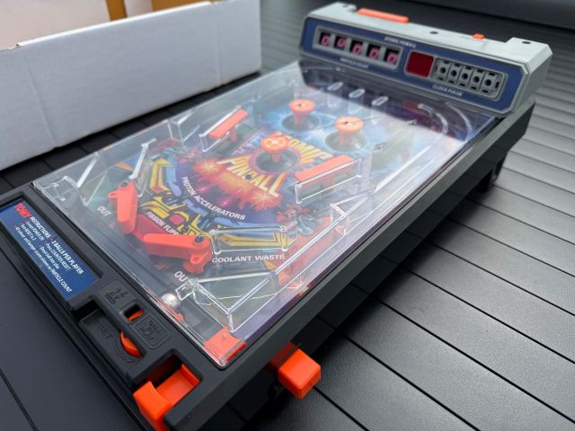 Tomy Atomic Pinball 7054 Vintage Electronic Tabletop Game 1979