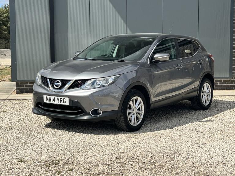NISSAN QASHQAI 1.2 DIG-T Acenta Premium Grey Manual Petrol 2014