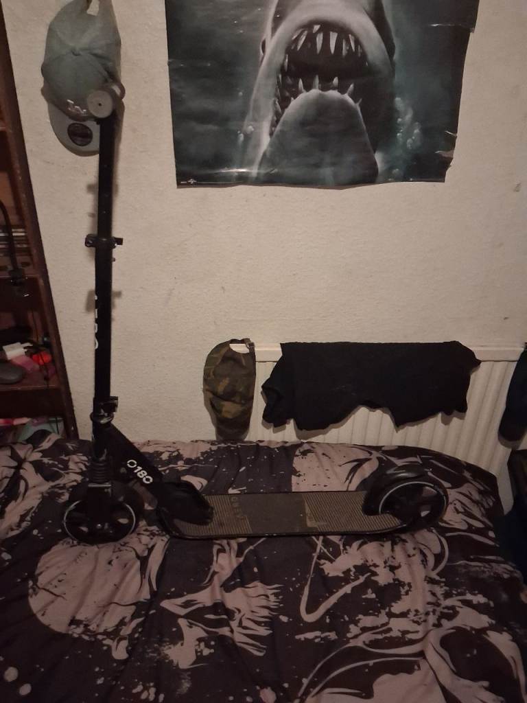 Aero 180 suspention kick alone scooter