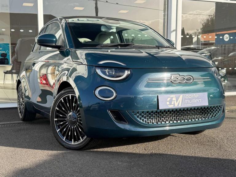 FIAT 500E C 42kWh La Prima Auto 2dr 2021