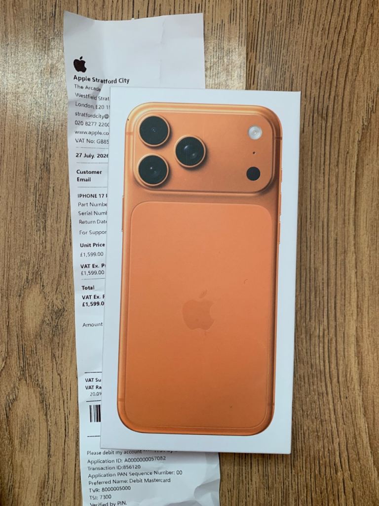 Apple iPhone 17 pro max sealed brand new 