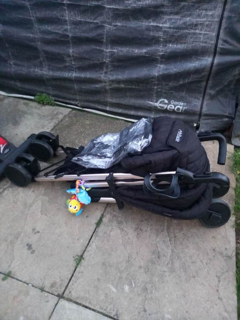 Black Baby Pushchair Stroller – Good Condition, £45.00 for Sale