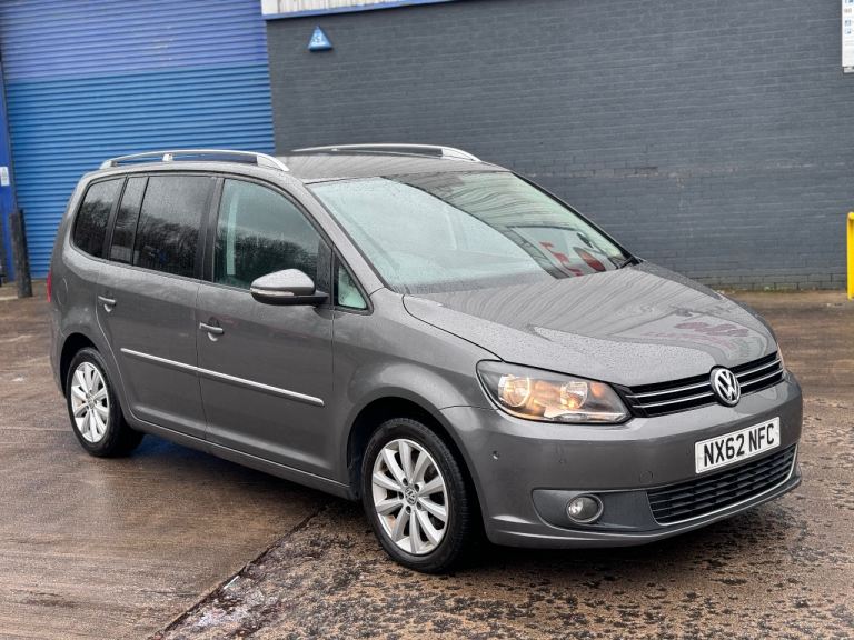 Volkswagen Touran 2.0 TDI Bluemotion Sport Tech 2012