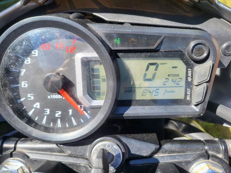 Lexmoto, ASSAULT, 2023, 124 (cc)