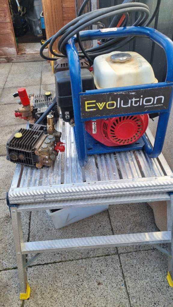 SPARES OR REPAIRS Evolution Petrol Pressure Washer