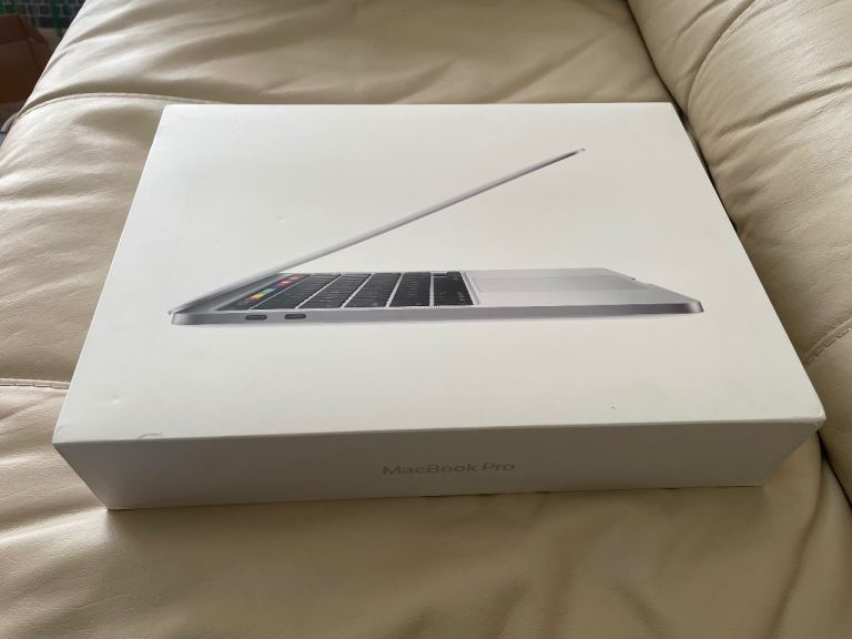 Mint New/Unused Boxed Ex-Corp Apple A2151 i7 Macbook Pro Retina 16Gb 512Gb