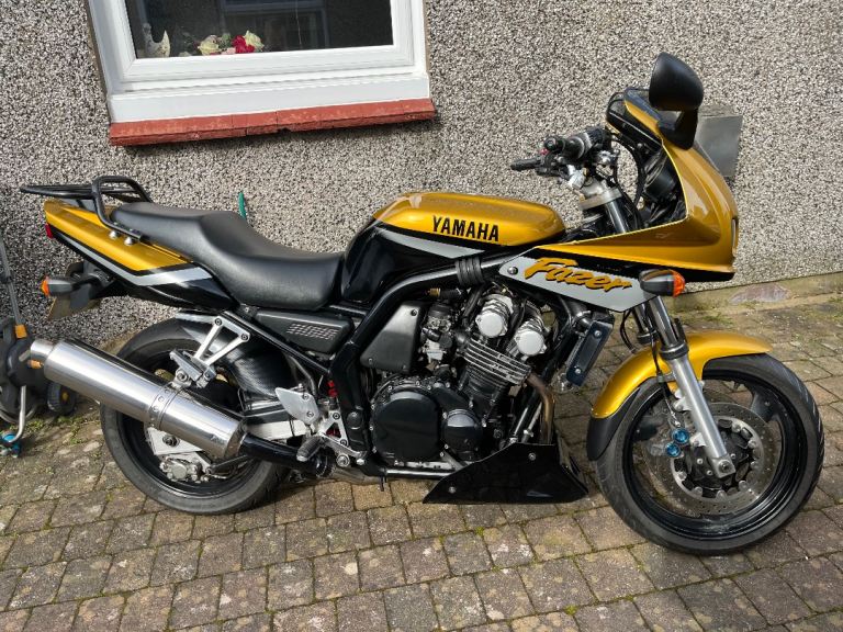Yamaha Fazer 600 Original with extras & history 