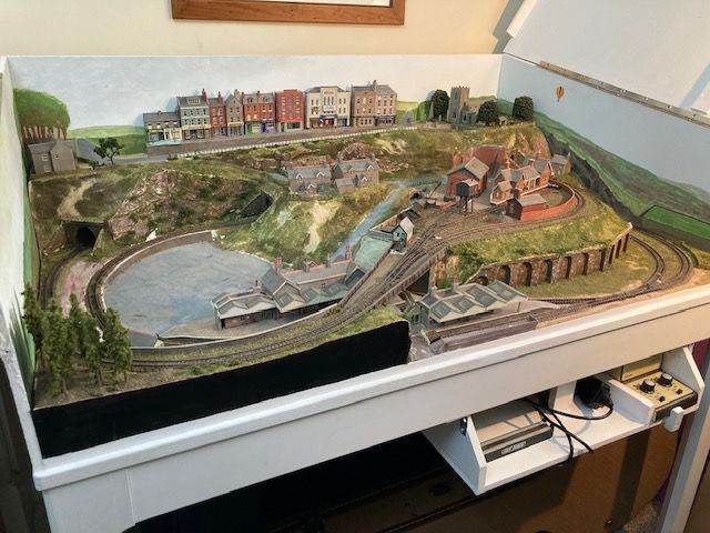 N Gauge table layout, locos, rolling stock and accessories