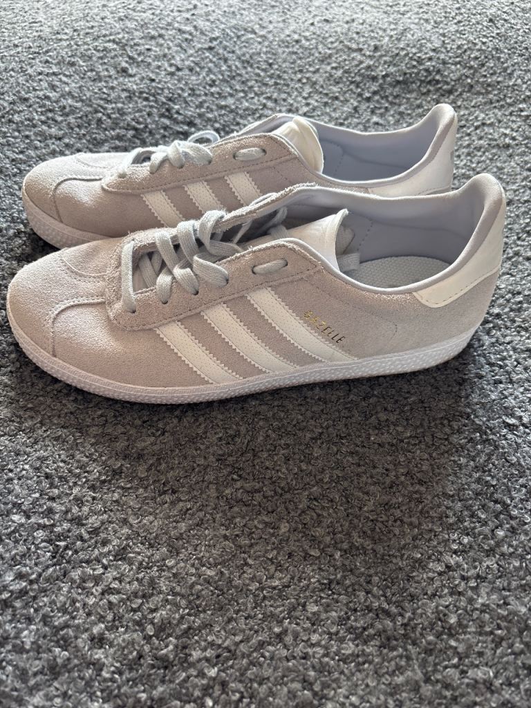 Adidas Gazelle Trainers – Grey Suede, Good Condition