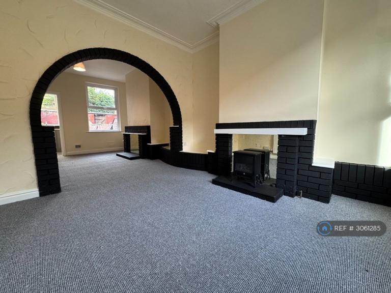 2 bedroom house in Regent St, Doncaster, DN4 (2 bed) (#3061285)