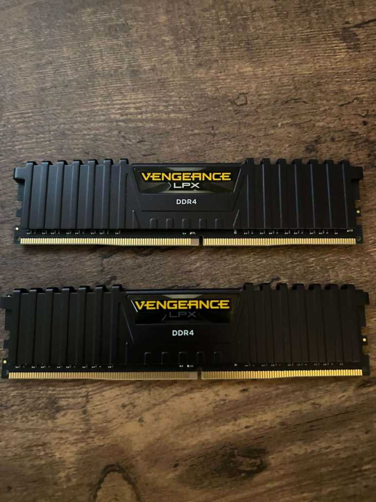 Vengeance LPX DDR4 RAM Sticks – Good Condition