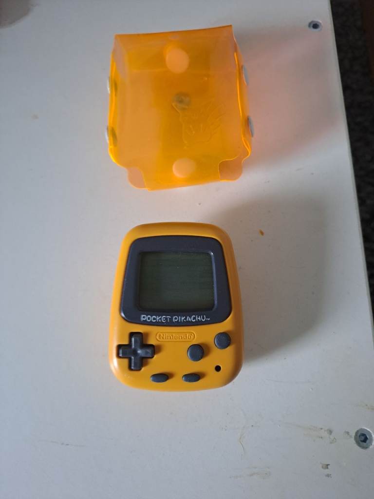 Pocket pikachu japanese needs battery 