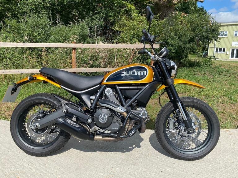 DUCATI SCRAMBLER CLASSIC 800, 2015, 3,700 MILES, STUNNING BIKE
