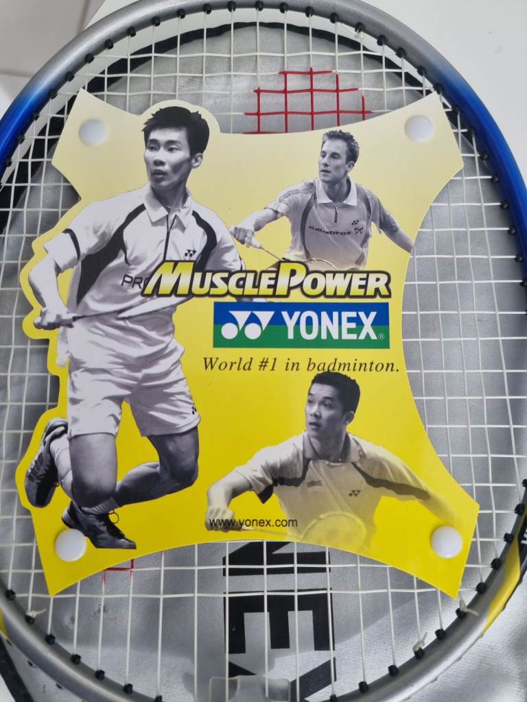 Brand new Yonex muscle power 2 with Cover 