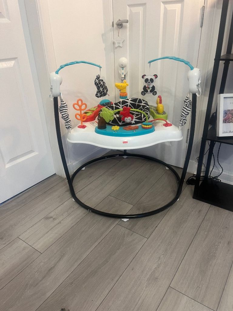 Jumperoo good condition 
