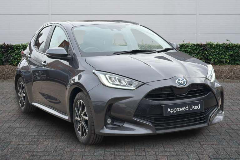 2022 Toyota Yaris 1.5 Hybrid Design 5dr CVT Hatchback Hybrid Automatic