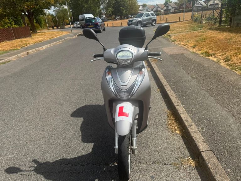 Honda, SH, MODE 2022, 125 (cc) SILVER NOT PCX 